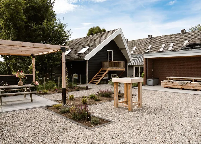 Ruyge Weyde Logies, Eco Farm
